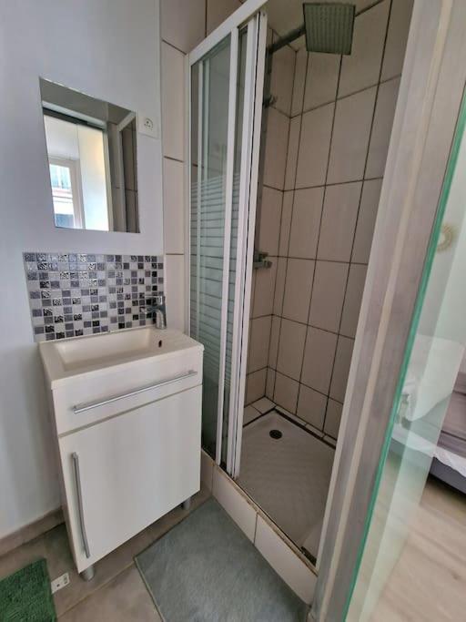 Hyper Centre - Cosy Studio Труа Экстерьер фото